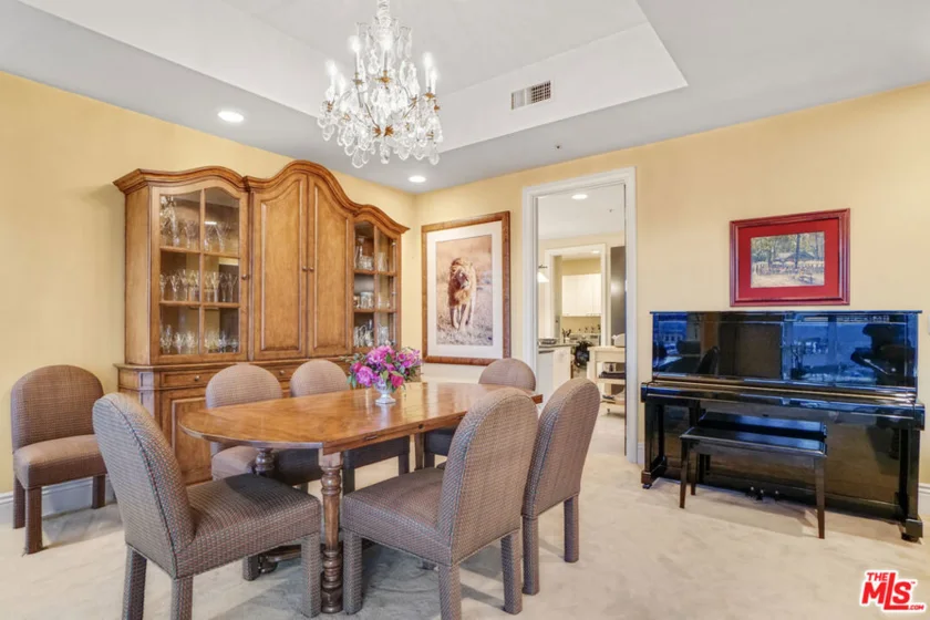 10380 Wilshire Boulevard #1501 photo 9