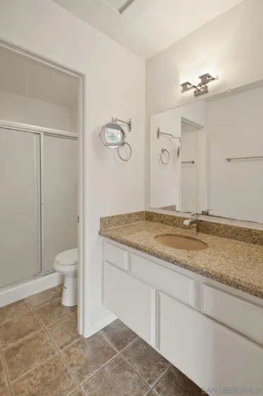 1612 Bridgeview Drive photo 37