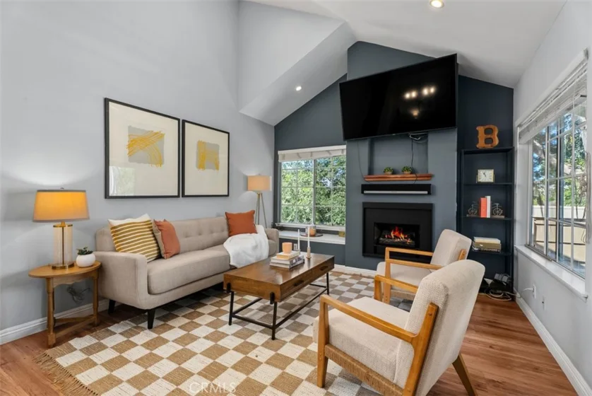 26474 Sagewood photo 1