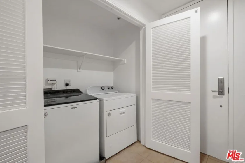 4050 Glencoe Avenue #315 photo 14