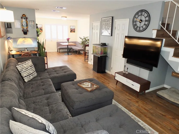 941 Elm Avenue #3 photo 1