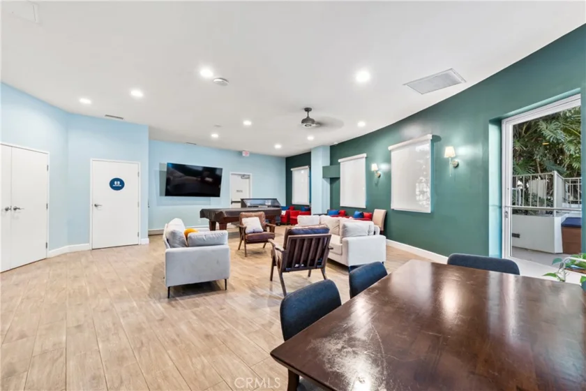 700 E Ocean Boulevard #1206 photo 43