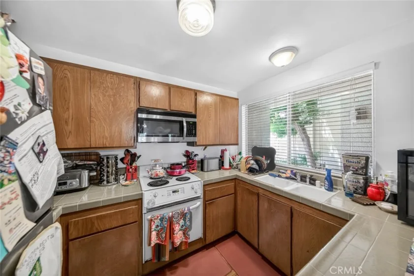 5300 Fairview photo 19