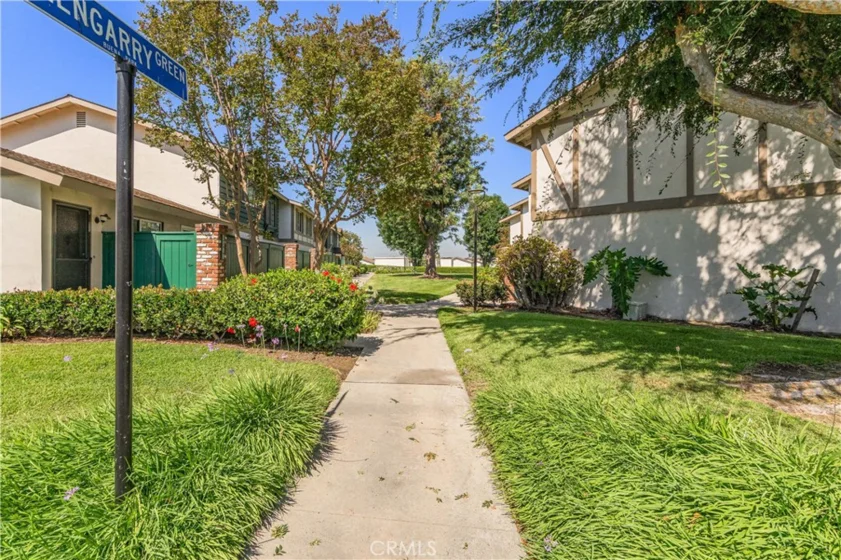 8170 Glengarry photo 42