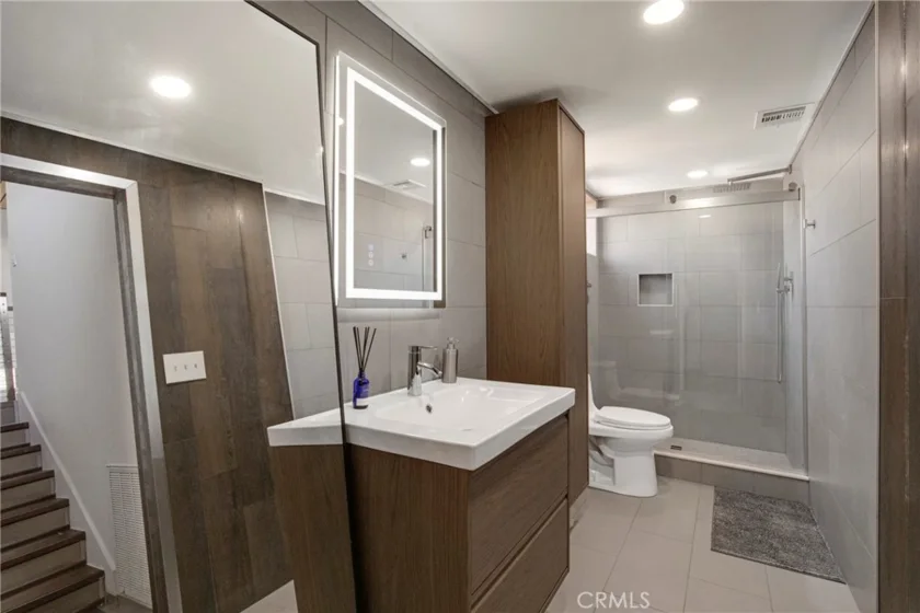 10926 Bluffside Drive #35 photo 13