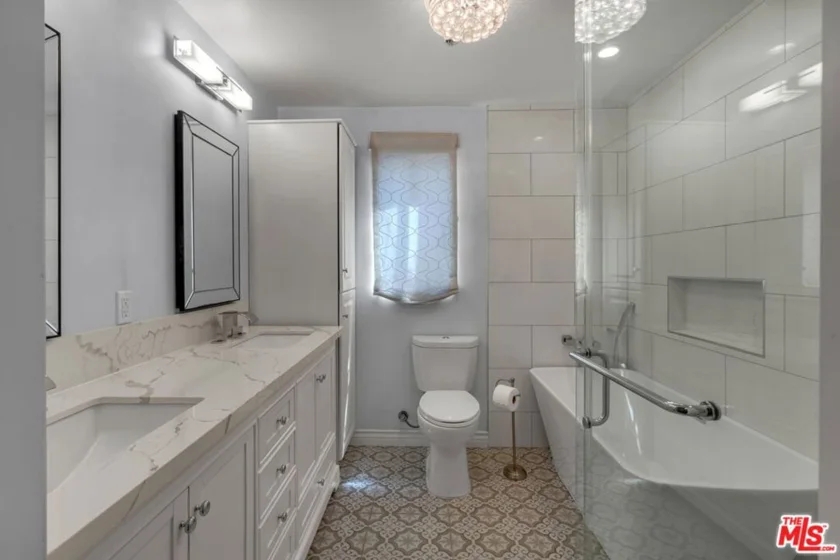 1722 Malcolm Avenue #304 photo 25