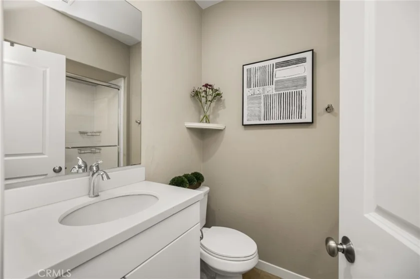 111 Tallowood photo 7