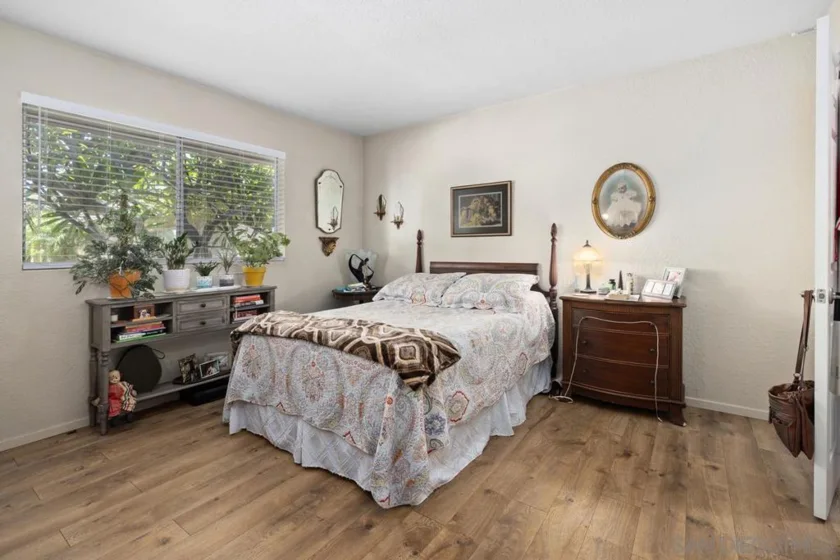4754 68th Street #B photo 16