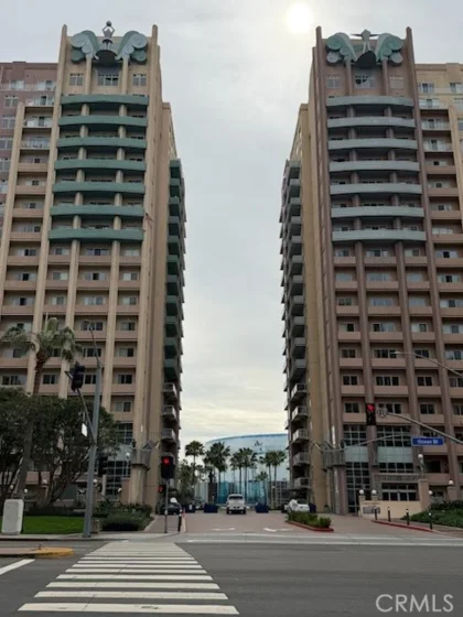 488 E Ocean #1518 photo 5