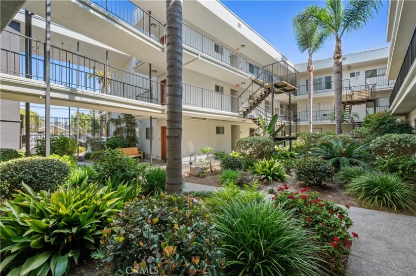 333 Junipero Avenue #1C photo 10