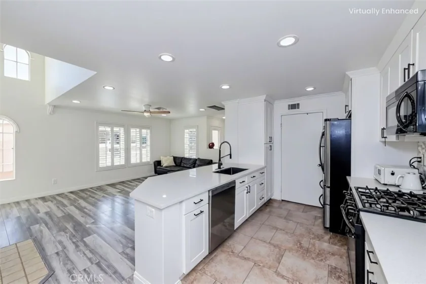 5010 Golondrina Way #64 photo 6