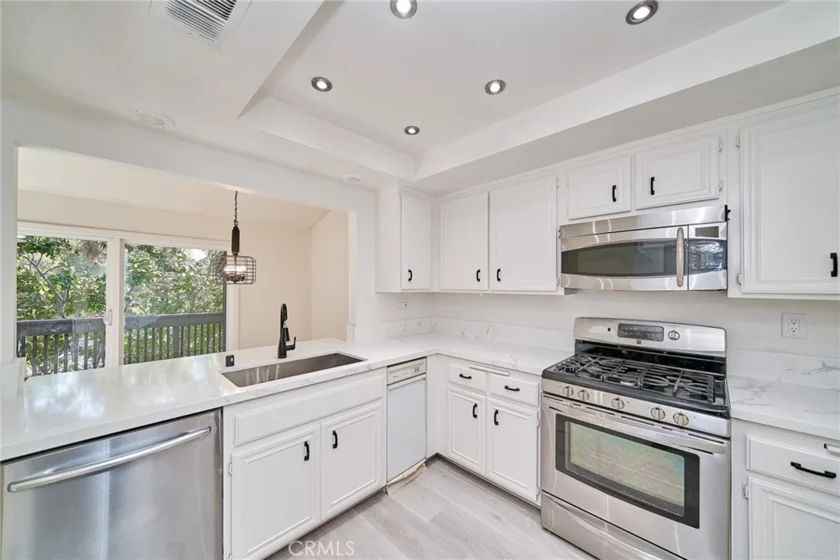 1403 Pinon Place #2 photo 1