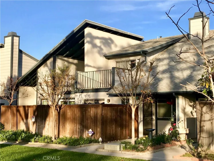 345 N Mountain View Street #345 photo 1