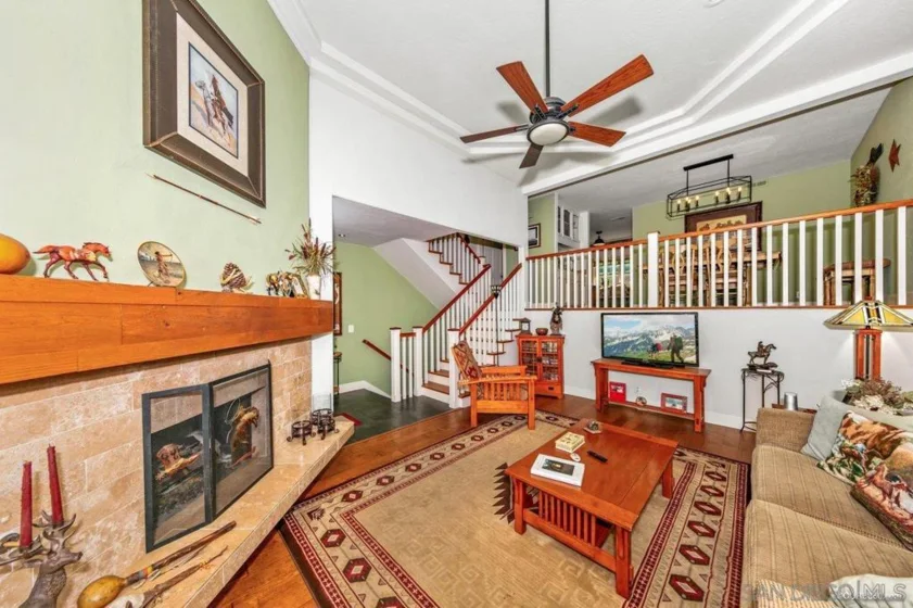 2577 Navarra Drive #C photo 1