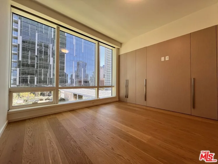 877 Francisco Street #1003 photo 1