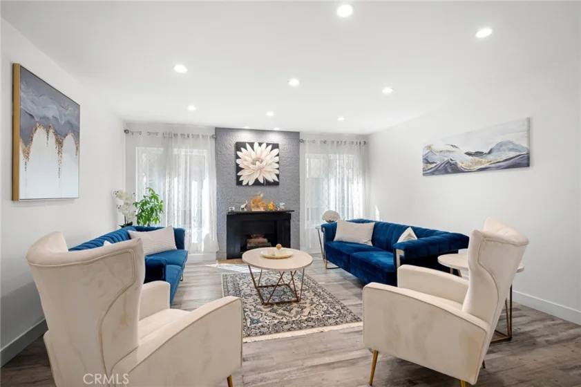 1325 Valley View Road #105 photo 5