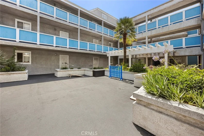 1200 Gaviota #204 photo 23