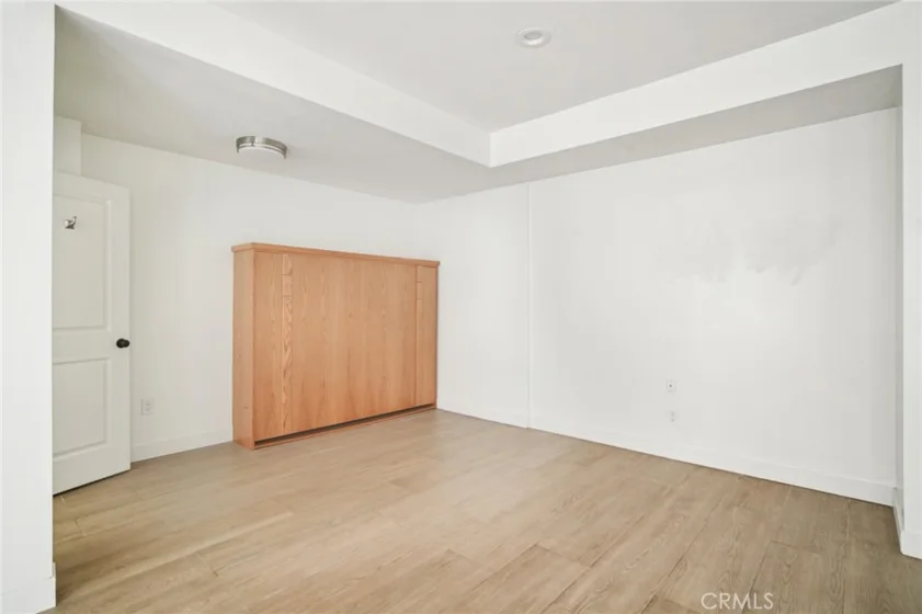 140 Linden #356 photo 5