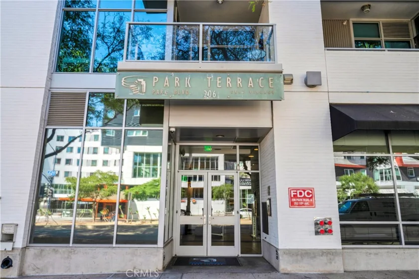 206 Park Boulevard #501 photo 31