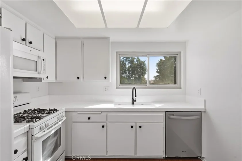 16971 Bluewater Lane #70 photo 15
