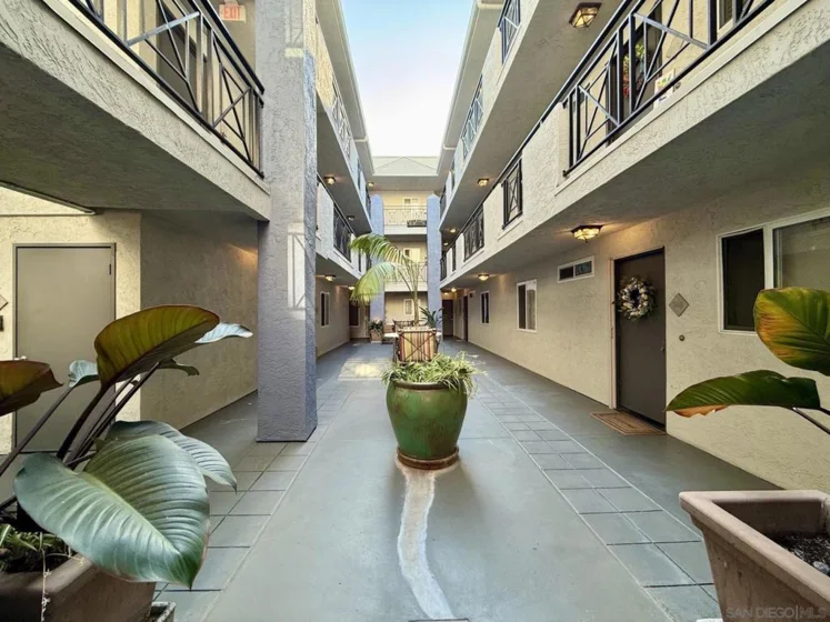 1756 Essex Street #305 photo 38