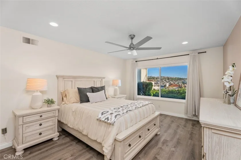 22522 Campos photo 19