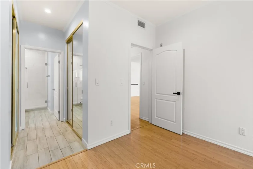11225 Peach Grove #203 photo 16