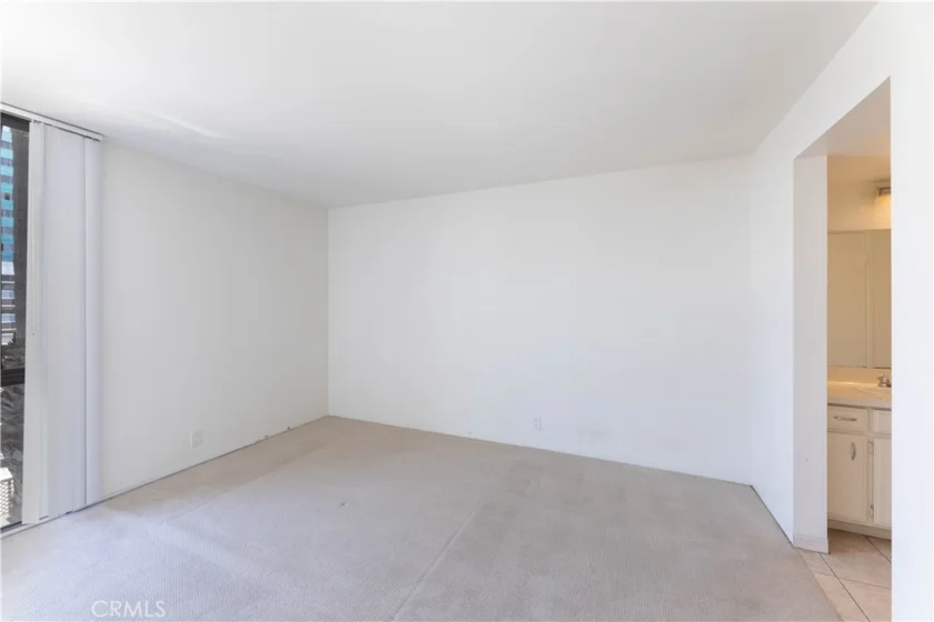 1750 E Ocean #501 photo 18