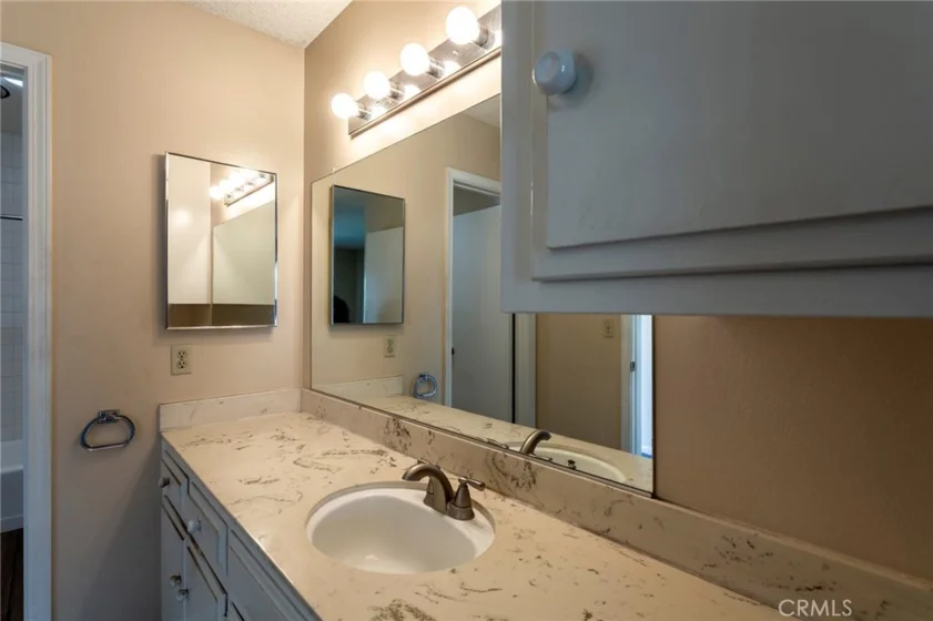 1331 Victoria Drive #18 photo 18