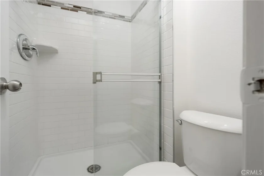 5320 Zelzah Avenue #201 photo 20
