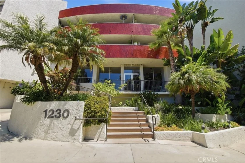 1230 Horn Avenue #402 photo 1
