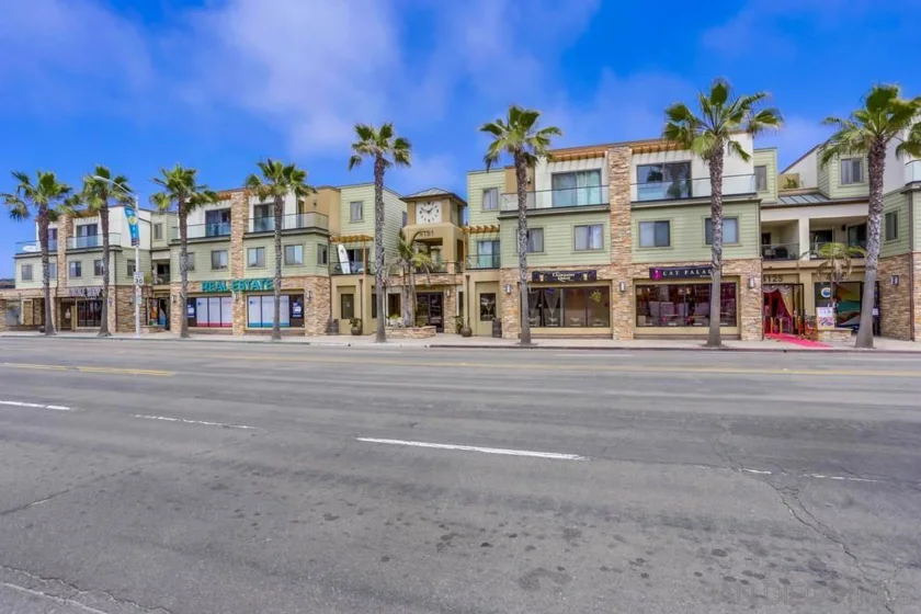 4151 Mission Boulevard #208 photo 1