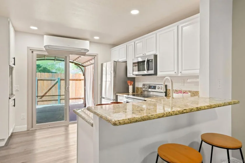 6594 Bell Bluff photo 23