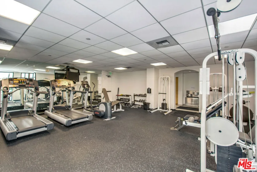 11847 Gorham Avenue #403 photo 42
