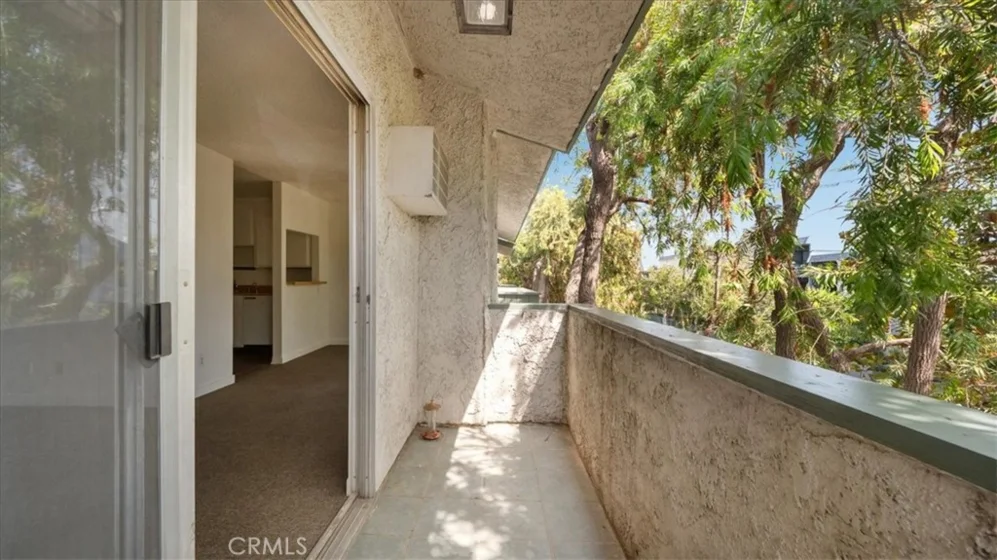 3649 Glendon Avenue #202 photo 5