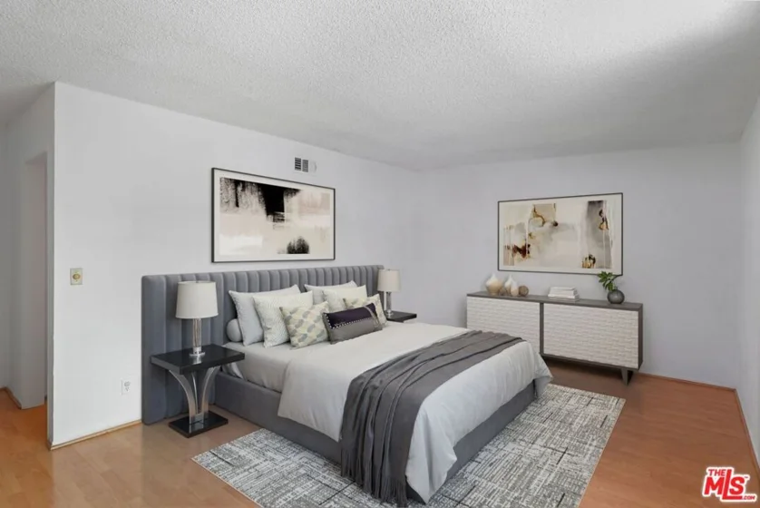 3245 Altura Avenue #8 photo 20