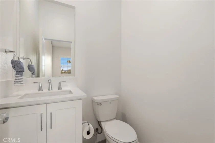 175 W La Palma Avenue #6 photo 12