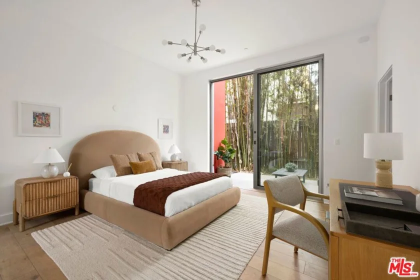 616 N Croft Avenue #2 photo 13