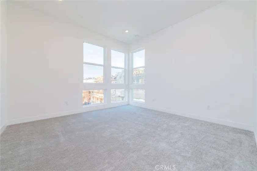 2647 Everly Drive photo 17