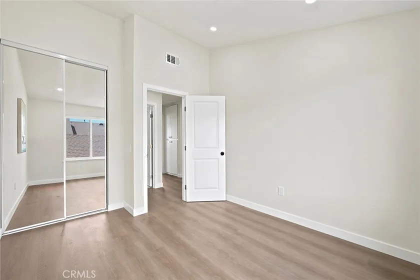 1700 W Cerritos #206 photo 18