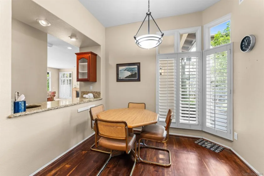 9744 Claiborne Square photo 7