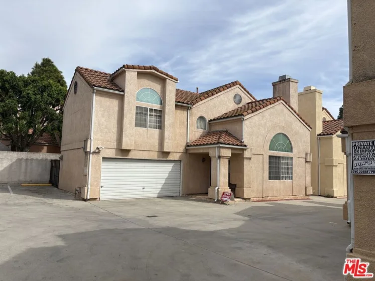 14411 Nordhoff Street #9 photo 3