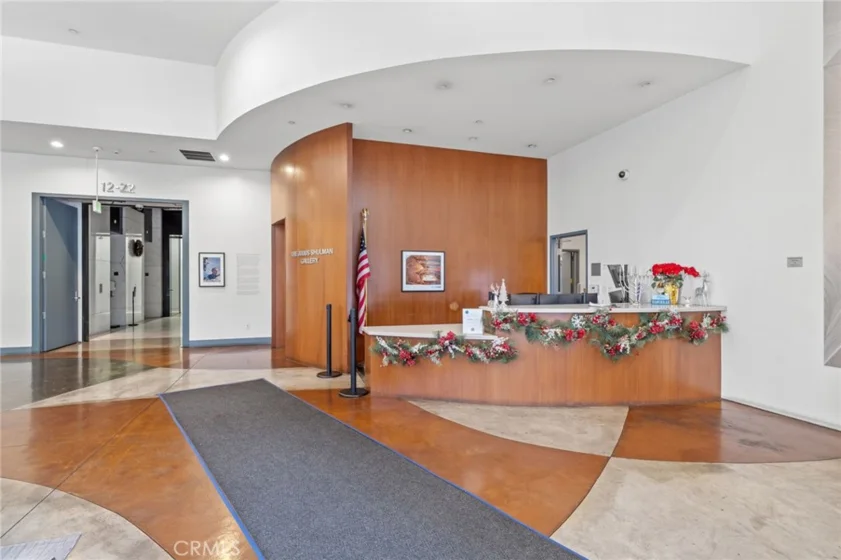 801 S Grand #1611 photo 5