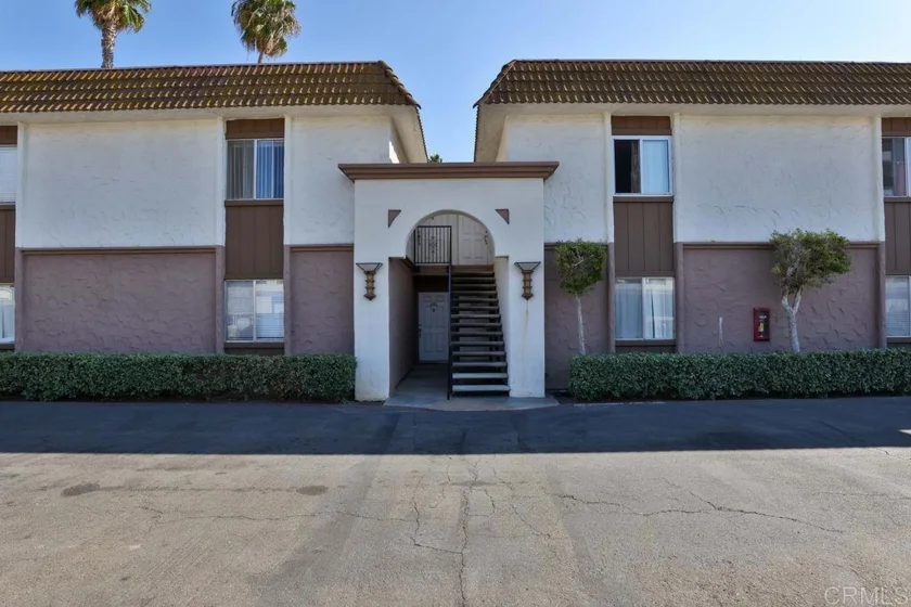 10235 Madrid Way #112 photo 1