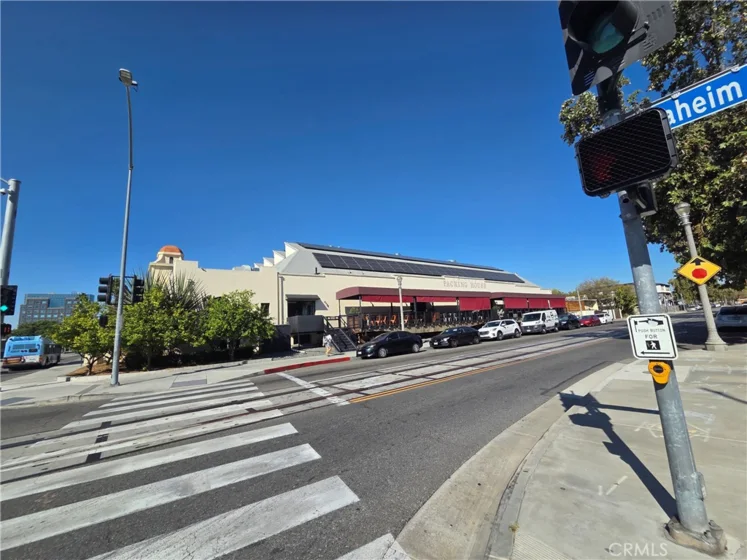 510 S Anaheim Boulevard #8 photo 32