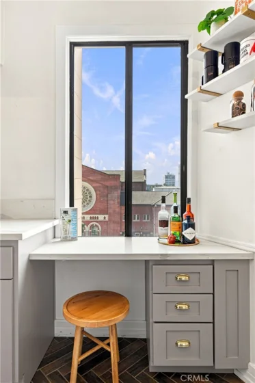 315 W 3rd #401 photo 13