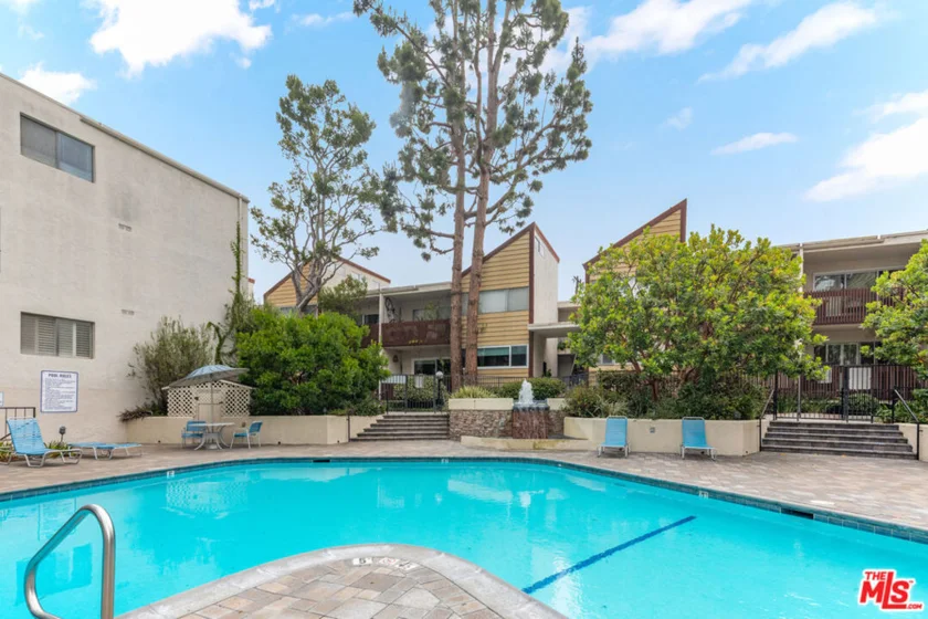 5950 Canterbury Drive #C209 photo 28