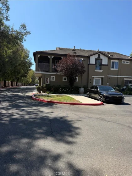 25898 Iris Avenue #A photo 2