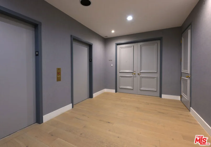 10601 Wilshire Boulevard #1404 photo 27