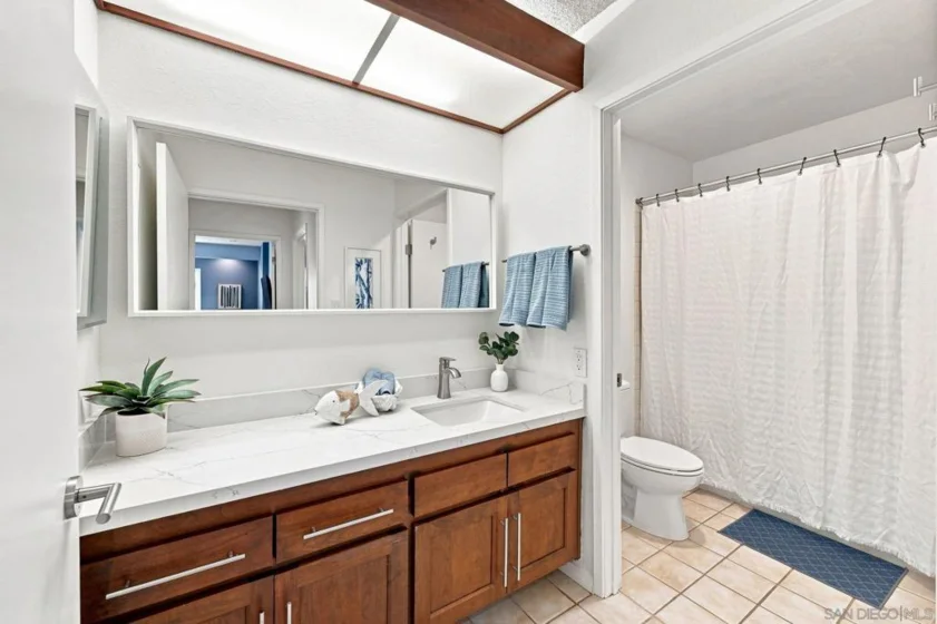 3982 La Jolla Village Drive photo 28